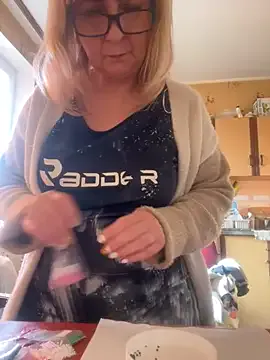 Irina2909@xh on StripChat