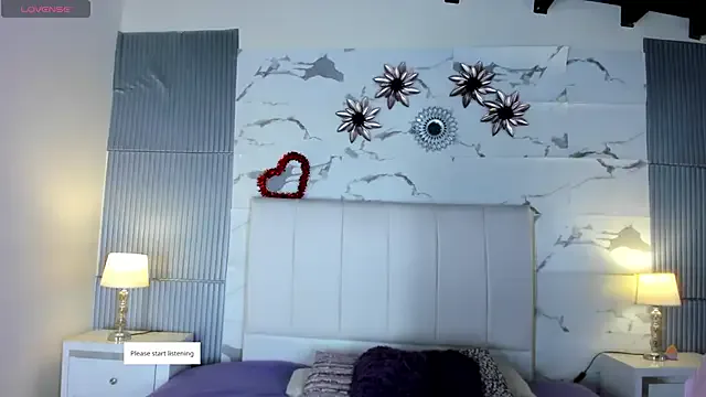 Offline JanickBaker on StripChat