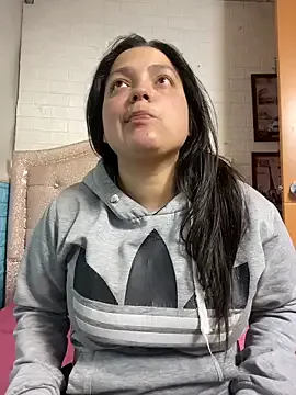 Offline KataleyaStiward on StripChat