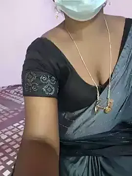 Offline louise67 on StripChat