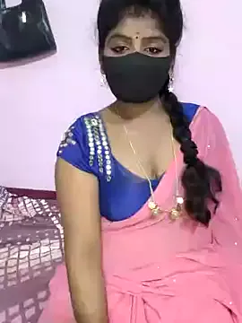 Offline louise67 on StripChat