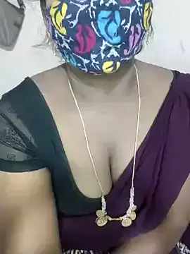 Offline louise67 on StripChat