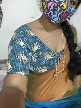 Offline louise67 on StripChat