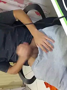 M4NNBOY on StripChat