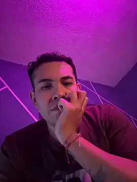 Madarasaske on StripChat