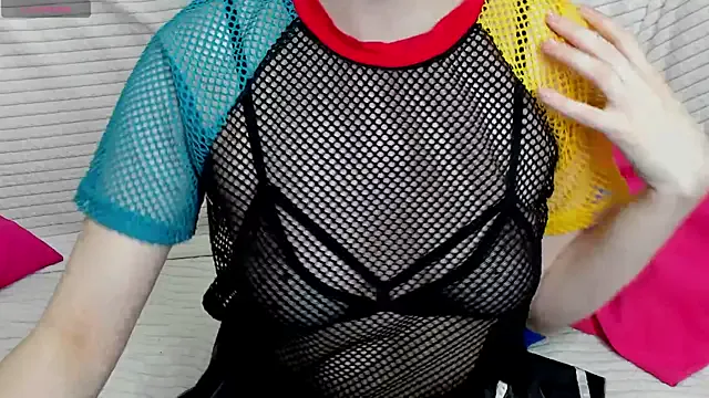 MaggiexLove on StripChat