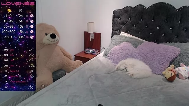 Maiaa_evans on StripChat