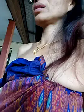 Mama_Eva_1 on StripChat
