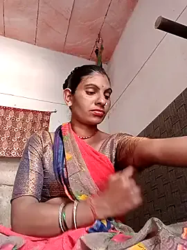 Offline Mansi_ji on StripChat