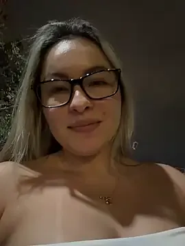 Offline may_aceros on StripChat