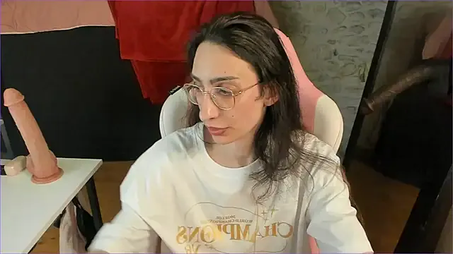 Mayala__ on StripChat