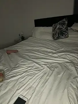 mayawesttt on StripChat