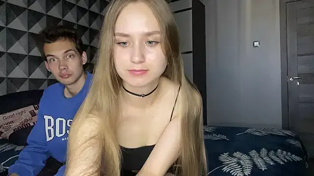 Offline merycouple on StripChat