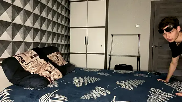 Offline merycouple on StripChat