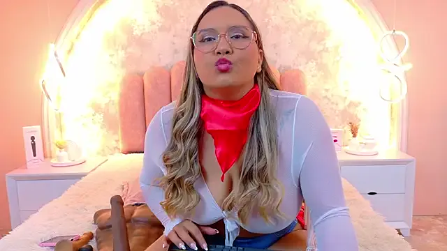 Offline MiaLaurents on StripChat