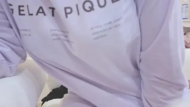 Offline miho-ch on StripChat