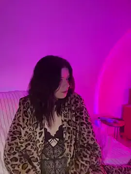 Mmebouhoups on StripChat