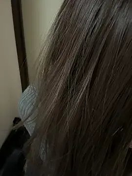 ms_miko on StripChat