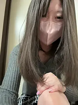 ms_miko on StripChat