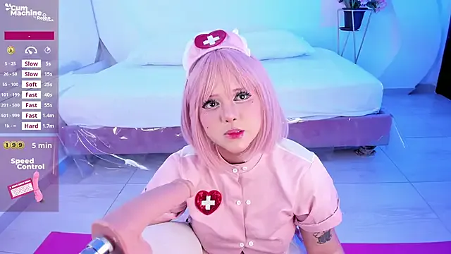 NanaOsaky on StripChat