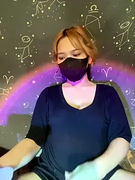 NaneyLy on StripChat