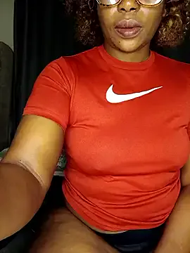 Nattybae009 on StripChat