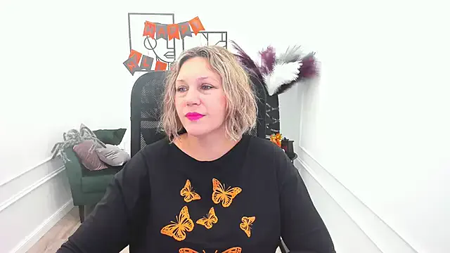 NinaStarle on StripChat 