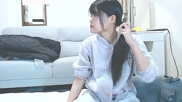 nmnk_CH on StripChat