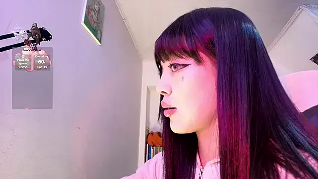 Offline Persia_09 on StripChat