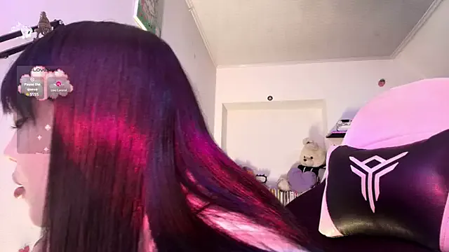 Offline Persia_09 on StripChat