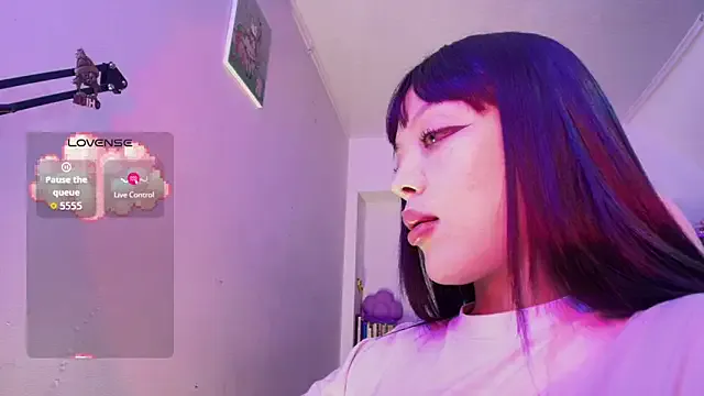 Offline Persia_09 on StripChat