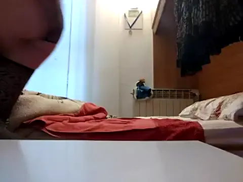 Offline Porcellina3 on StripChat