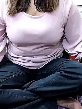 QueenHaryanaa on StripChat