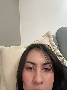 romma95 on StripChat
