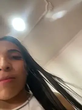 Rosa_25x — zoom puzzy