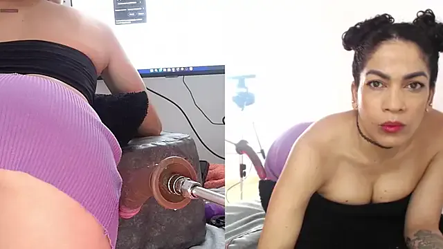 sara_smith45 on StripChat