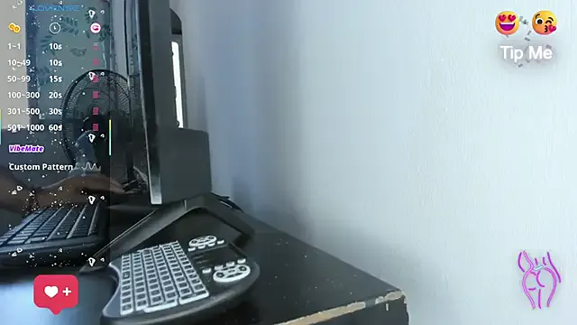 Sasha_Leonn on StripChat