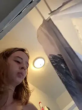 SeccySerena on StripChat