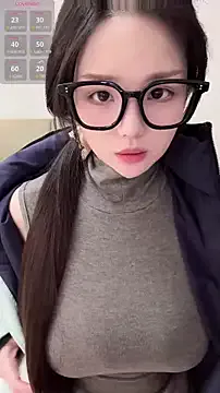 Selen-S on StripChat
