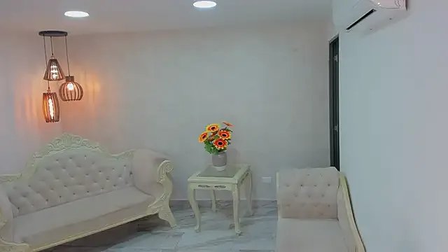 shantallknowless — Fuck pussy + Cum show