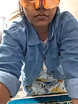 SIMIHOT on StripChat