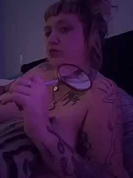 SissyMercy on StripChat