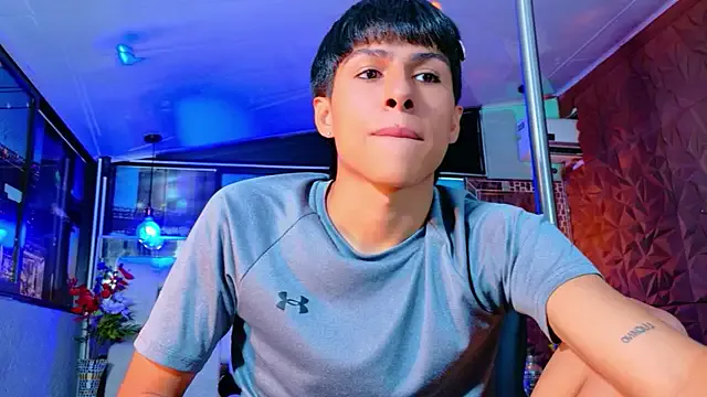 Offline StormLuxX on StripChat