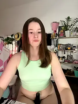 sweetest_pie on StripChat