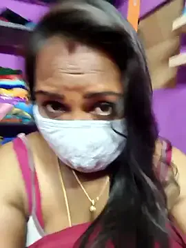 Tamil_Hot_Priya