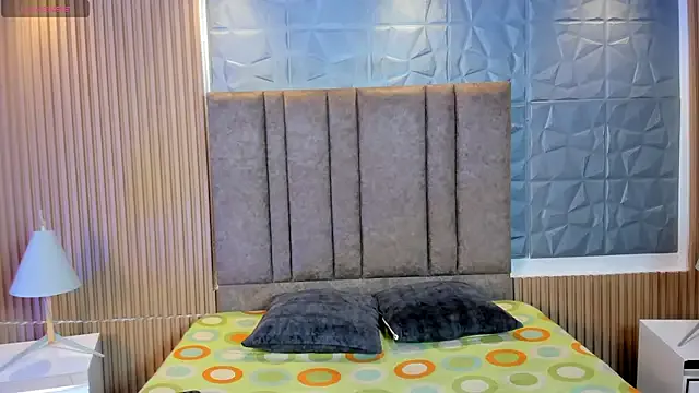 Freechat TiffanyHoustton on StripChat