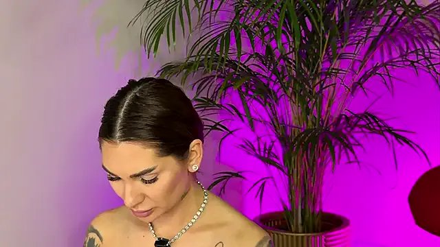 Tinydoll_XO's avatar