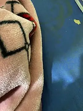 United3 — Anal in 2 finger Face show destroy pussy