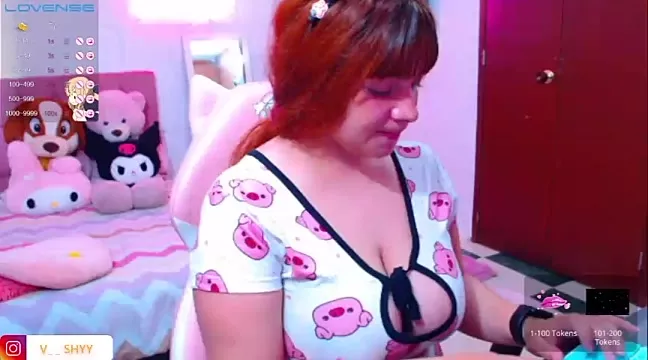 Vannessa__Shy on StripChat