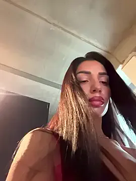 Offline VickyM99 on StripChat